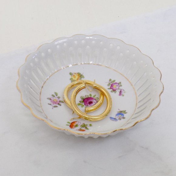 vintage Jewelry - vintage trinket dish jewelry ring earring tray anthro decor floral cottagecore